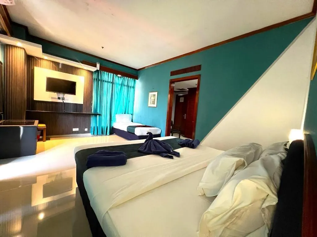 Adamson Hotel Kuala Lumpur 3*,