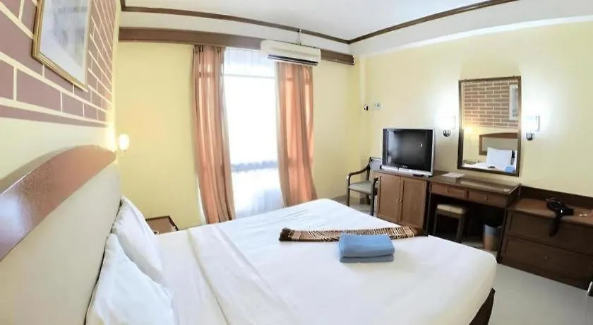 Adamson Hotel Kuala Lumpur 3*,